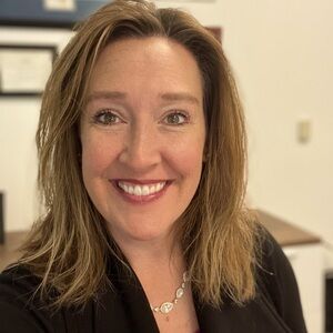 Meet your Posher, Liz